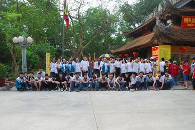 Hoạt động trải nghiệm rèn kĩ nắng sống thông qua di sản văn hóa của học sinh trường THCS Dương Phúc Tư